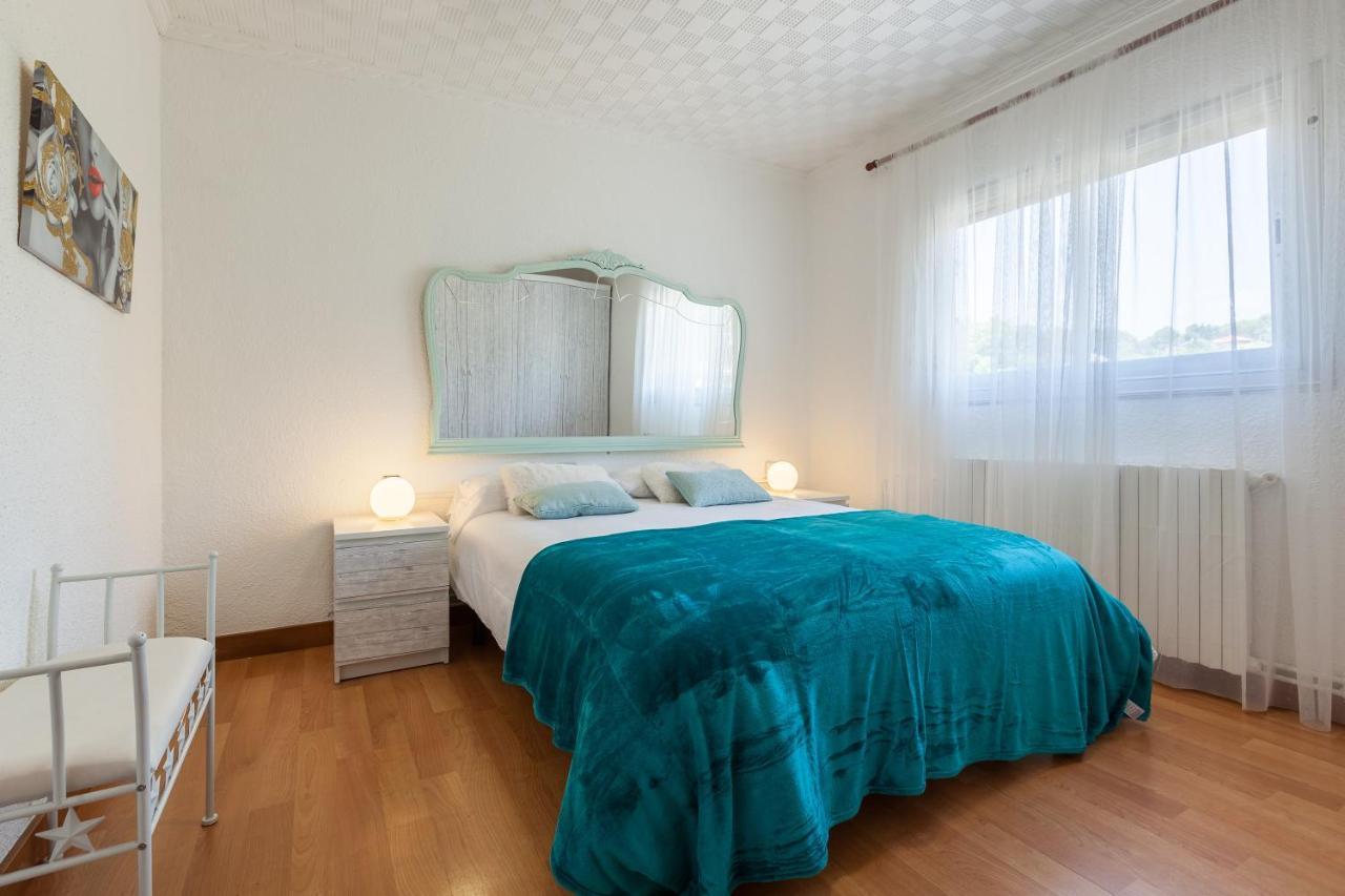 Vila Cal Ramon Con Piscina Rubí Exteriér fotografie