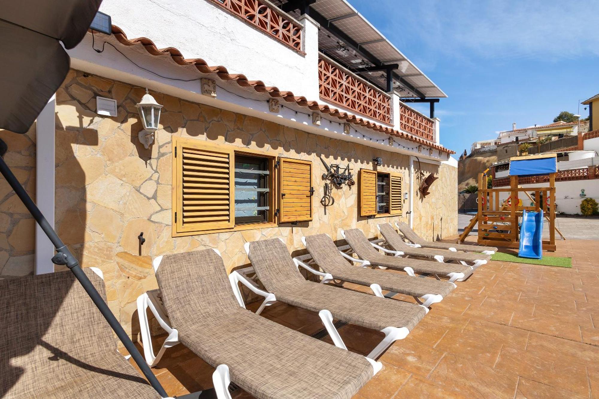 Vila Cal Ramon Con Piscina Rubí Exteriér fotografie