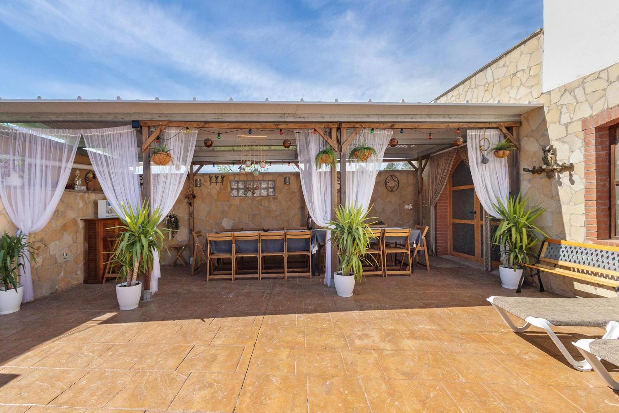 Vila Cal Ramon Con Piscina Rubí Exteriér fotografie